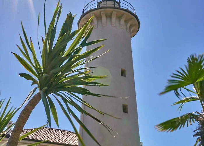 Apartment Flat A Short Walk To The *