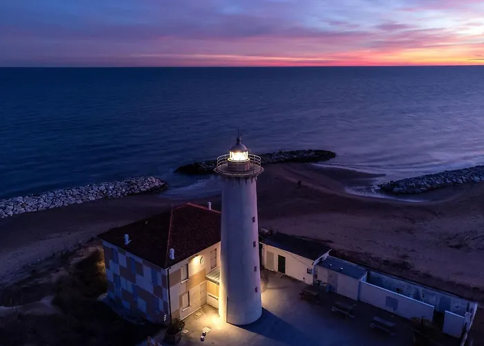 Flat A Short Walk To The Apartment *